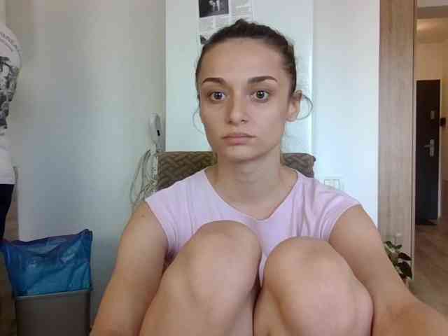 Model: Anais8900