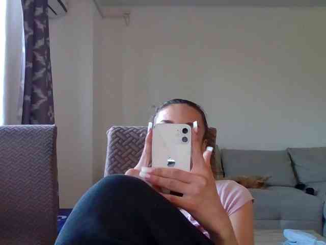 Model: Anais8900