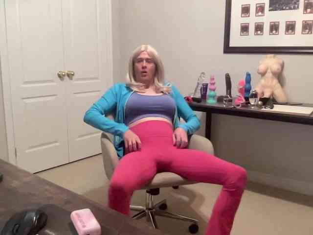 SissyIsabella14