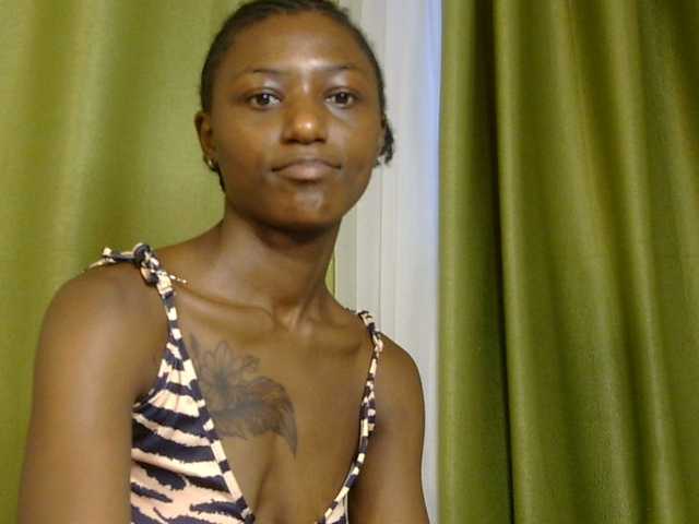 BlueSkyAngels live cam on BongaCams