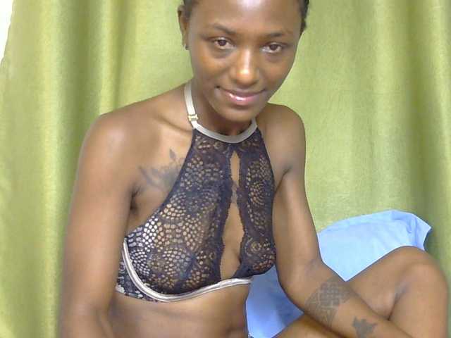 BlueSkyAngels live cam on BongaCams
