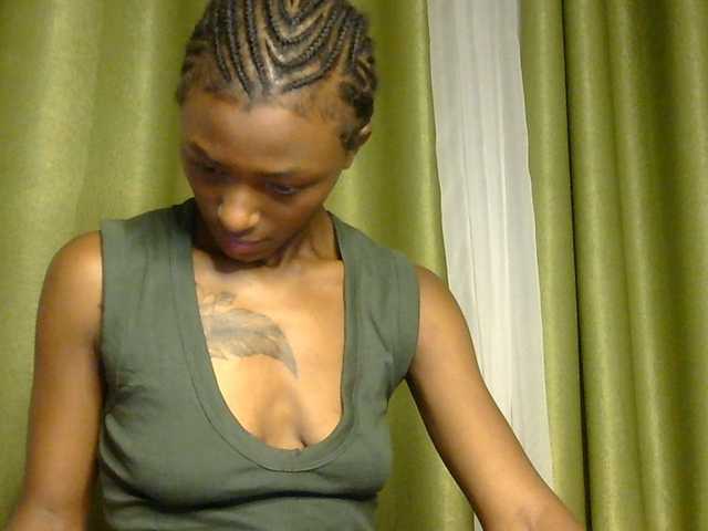 BlueSkyAngels live cam on BongaCams