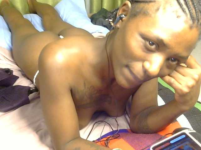 BlueSkyAngels live cam on BongaCams