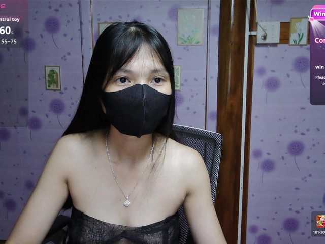 Luccie live cam on BongaCams