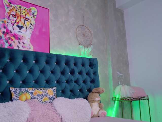 AzzaLee