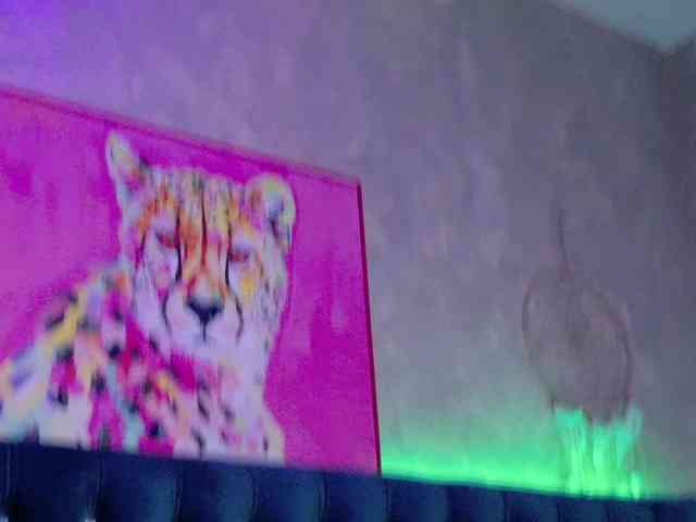 AzzaLee webcam