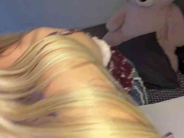 ArdellaPeetoom webcam