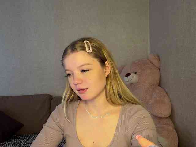 ArdellaPeetoom webcam