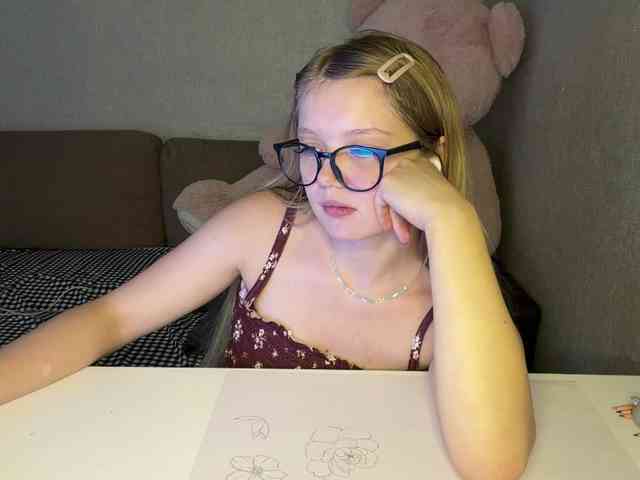ArdellaPeetoom webcam