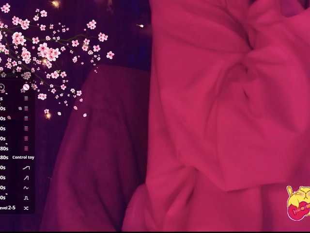 Karo1ina1 live cam on BongaCams