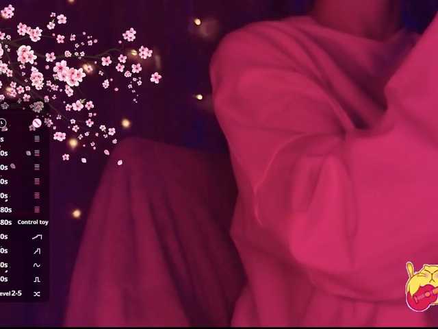 Karo1ina1 live cam on BongaCams