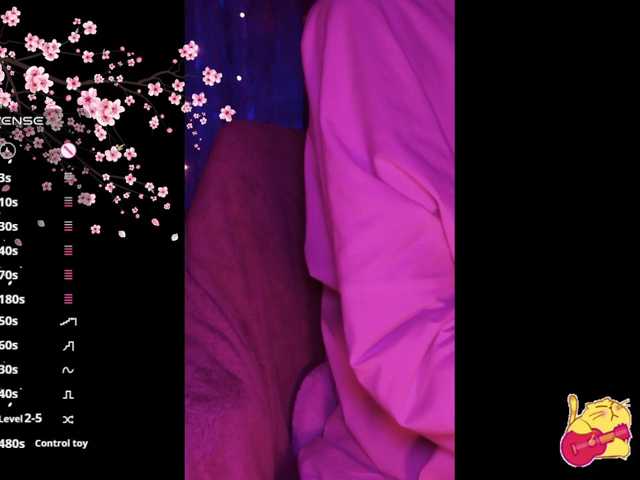 Karo1ina1 live cam on BongaCams