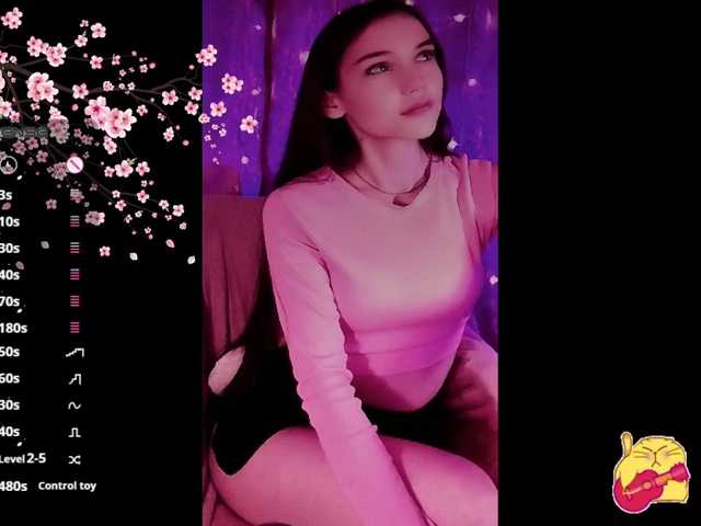 Karo1ina1, en vivo ahora en BongaCams