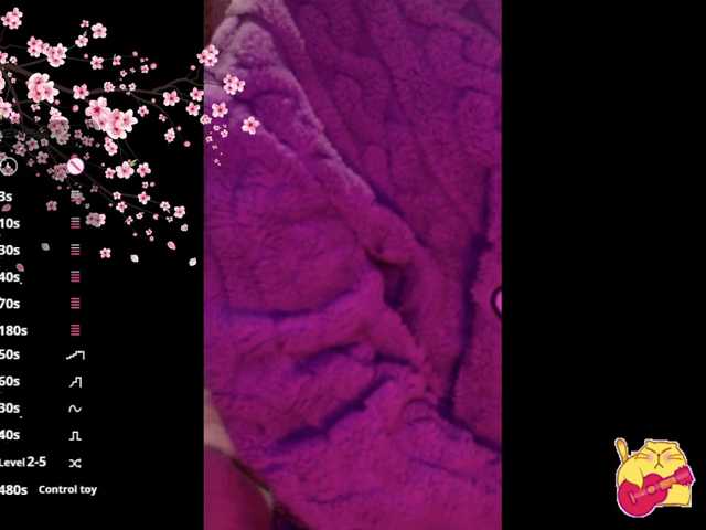 Karo1ina1 live cam on BongaCams