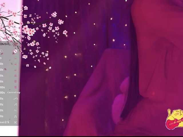 Karo1ina1 live cam on BongaCams