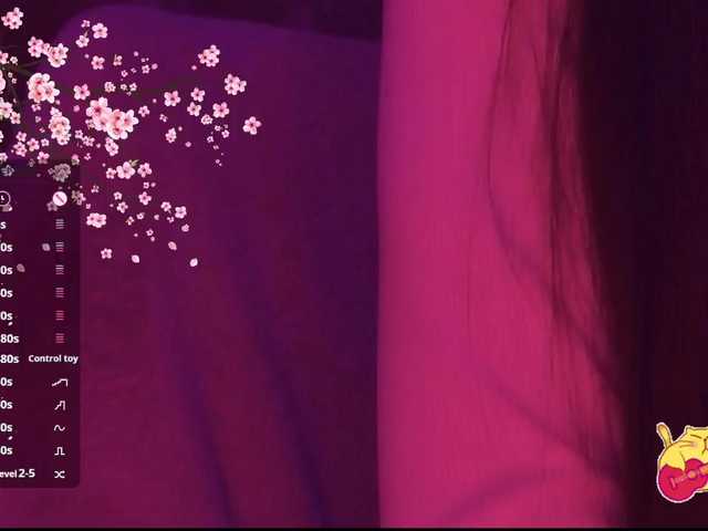Karo1ina1 live cam on BongaCams