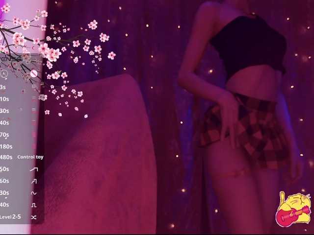 Karo1ina1 live cam on BongaCams