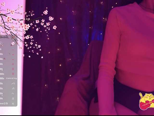 Karo1ina1 live cam on BongaCams