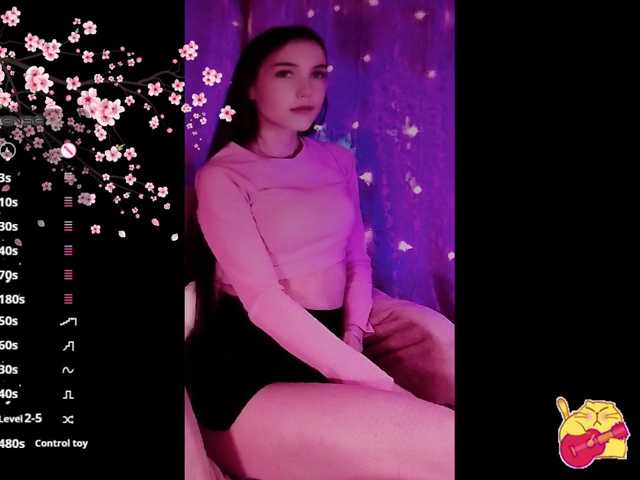 Karo1ina1, en vivo ahora en BongaCams