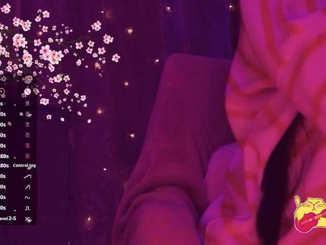 Karo1ina1 live cam on BongaCams
