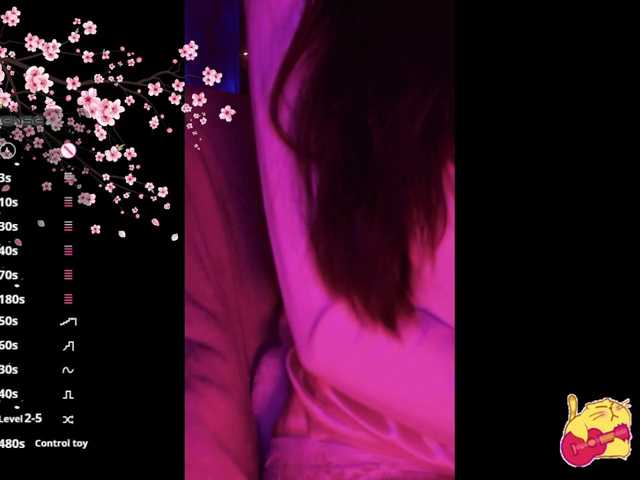 Karo1ina1, en directo ahora en BongaCams