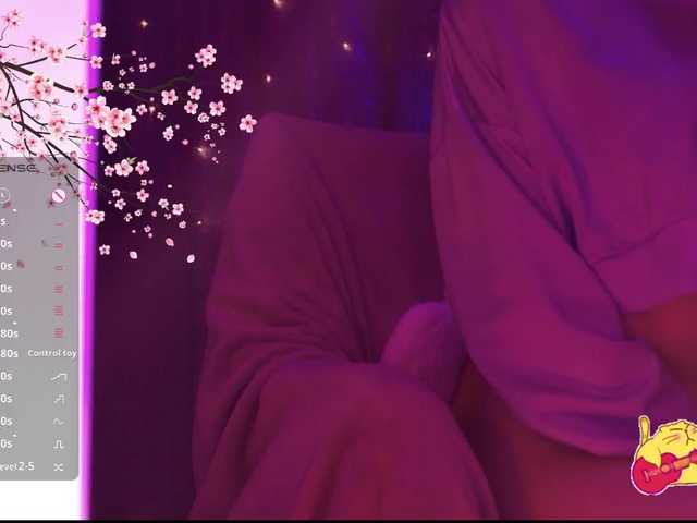 Karo1ina1 live cam on BongaCams