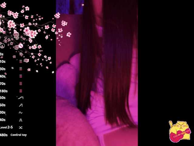 Karo1ina1 live cam on BongaCams