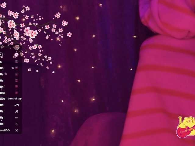 Karo1ina1 live cam on BongaCams