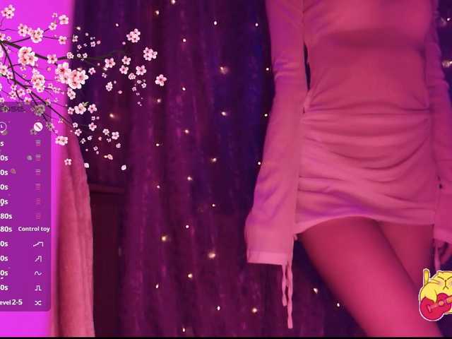 Karo1ina1 live cam on BongaCams