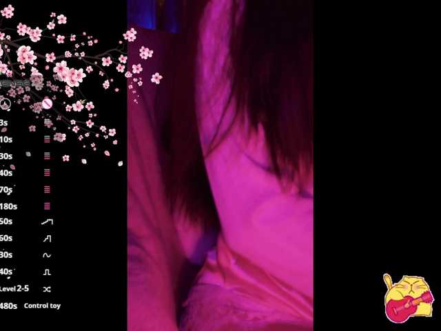 Karo1ina1, en directo ahora en BongaCams
