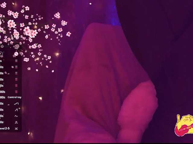 Karo1ina1 live cam on BongaCams