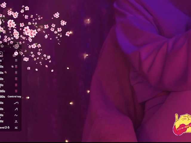 Karo1ina1 live cam on BongaCams
