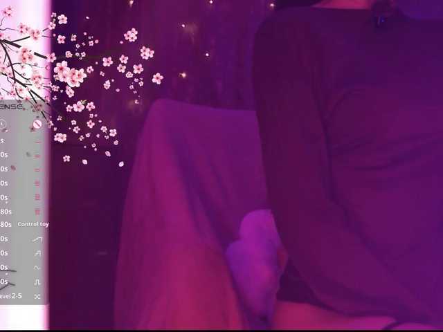 Karo1ina1 live cam on BongaCams