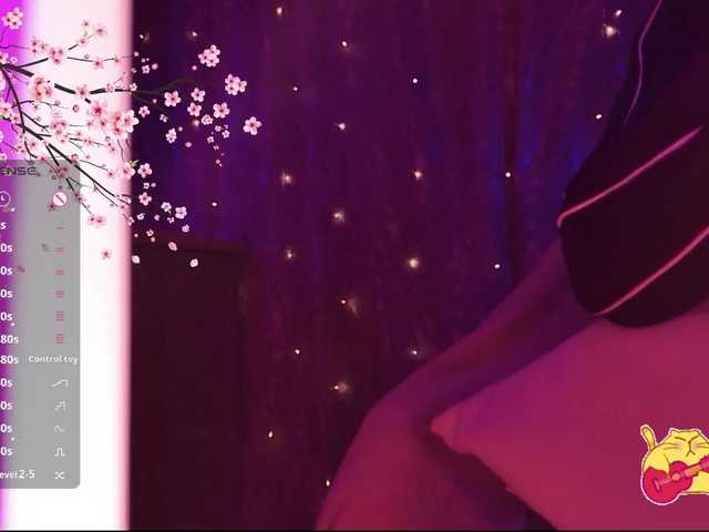 Karo1ina1 live cam on BongaCams