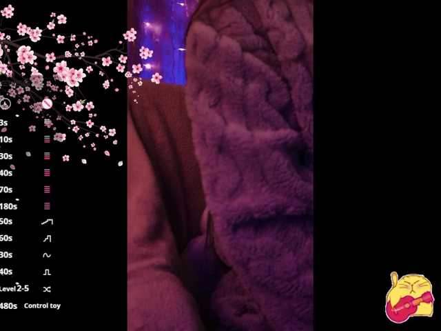 Karo1ina1 live cam on BongaCams