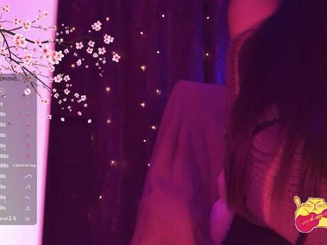 Karo1ina1 live cam on BongaCams