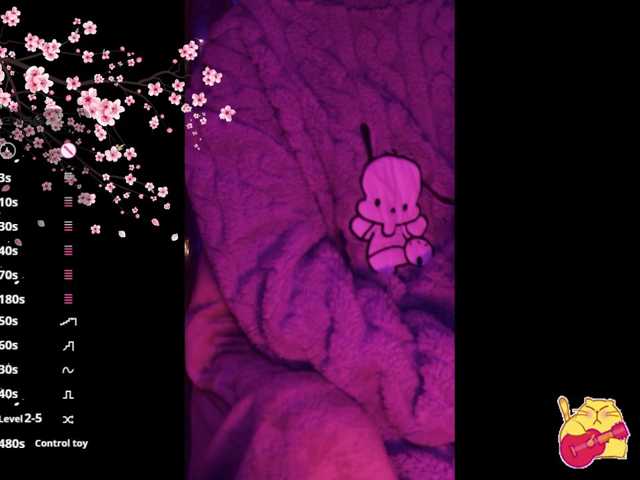 Karo1ina1 live cam on BongaCams