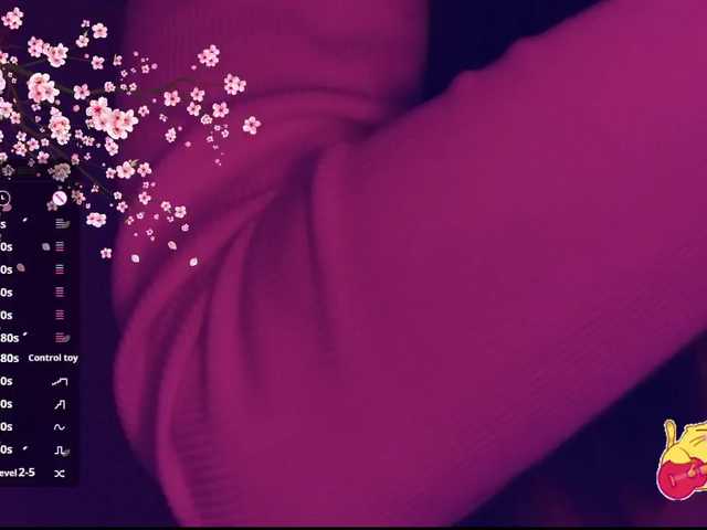Karo1ina1 live cam on BongaCams