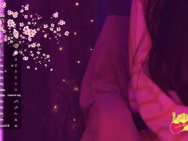 Karo1ina1 live cam on BongaCams