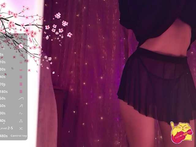 Karo1ina1 live cam on BongaCams