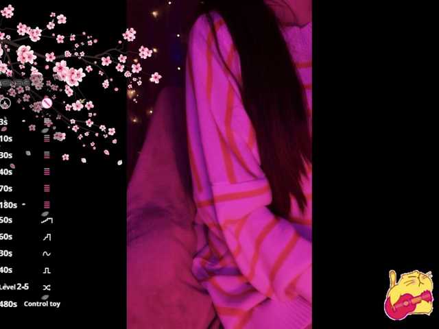Karo1ina1, en directo ahora en BongaCams