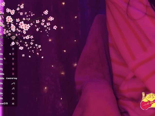 Karo1ina1 live cam on BongaCams
