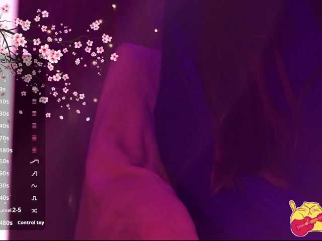 Karo1ina1 live cam on BongaCams