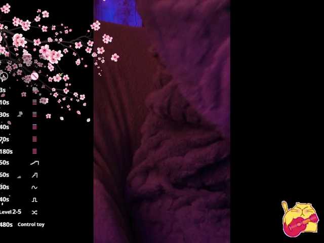 Karo1ina1 live cam on BongaCams