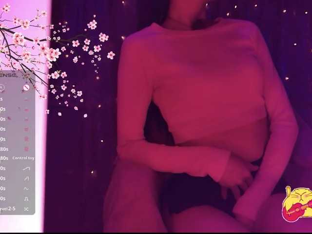 Karo1ina1 live cam on BongaCams