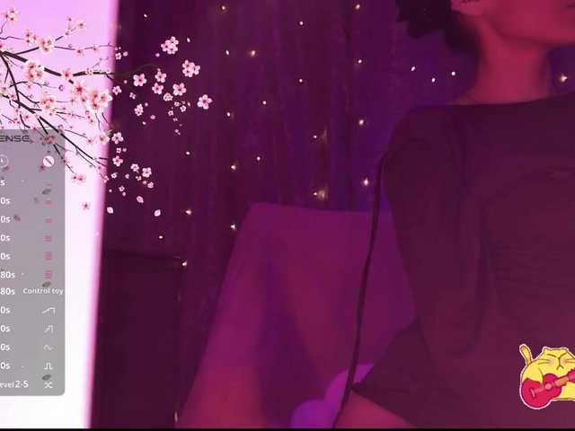 Karo1ina1 live cam on BongaCams