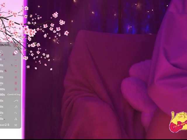 Karo1ina1 live cam on BongaCams