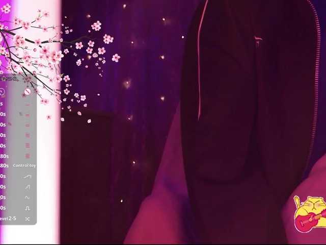 Karo1ina1 live cam on BongaCams