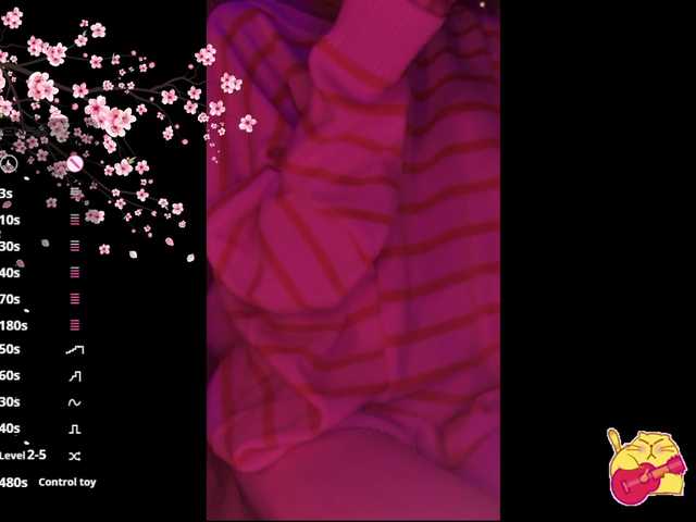 Karo1ina1 live cam on BongaCams