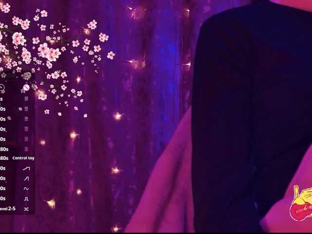 Karo1ina1 live cam on BongaCams